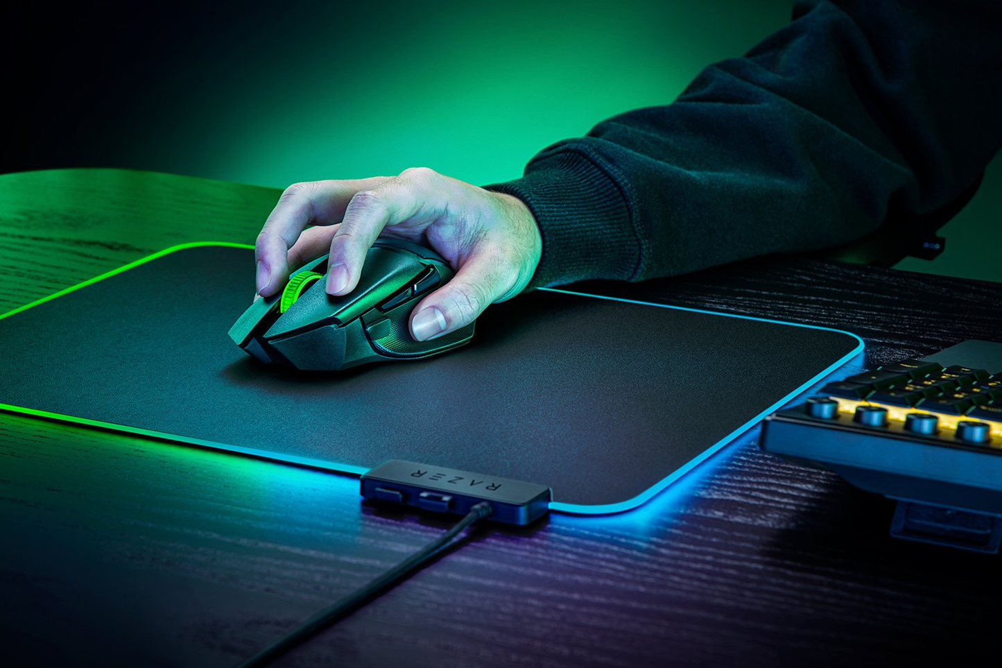 RAZER Basilisk V3 X HyperSpeed | 7 Programmable Buttons | Razer 5G Advanced Optical Sensor + 18K DPI | Razer Mechanical Switches Gen 2 + 60 Million Clicks | Razer HyperSpeed Wireless + Bluetooth | Long Battery Life | Wireless RGB Gaming Mouse (Black)